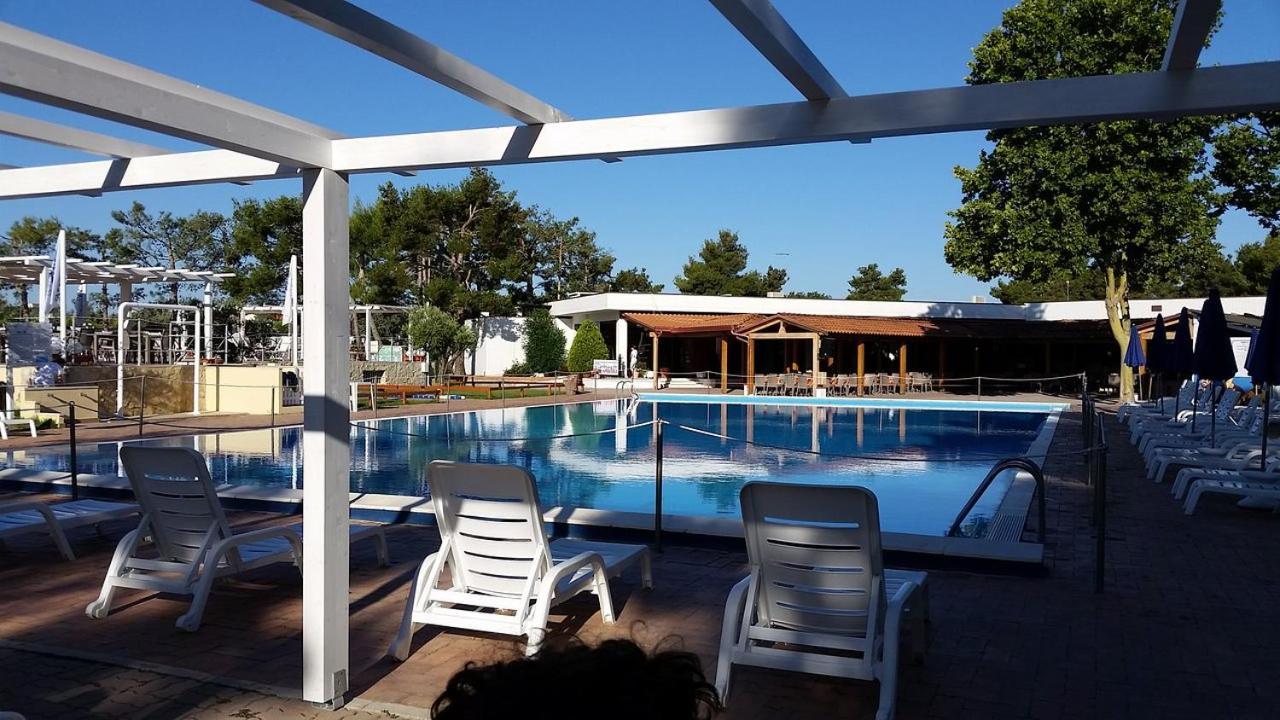 Villaggio Albatros Resort Lesina Exterior photo