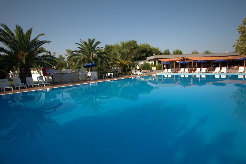 Villaggio Albatros Resort Lesina Exterior photo